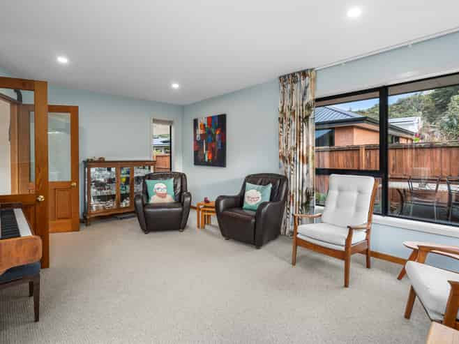 12b Taupata Street, Redcliffs