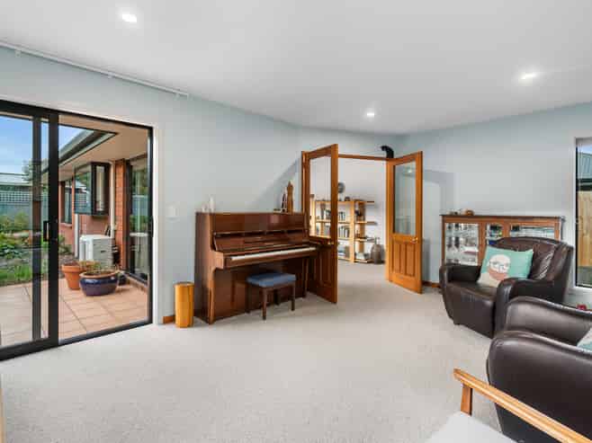 12b Taupata Street, Redcliffs