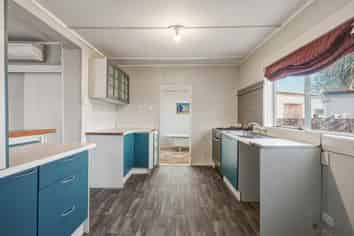 24 Wesley Street, South Dunedin