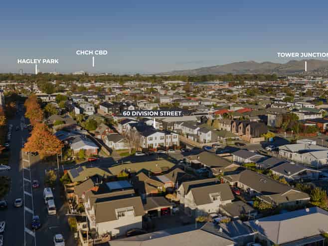 2/60 Division Street, Riccarton