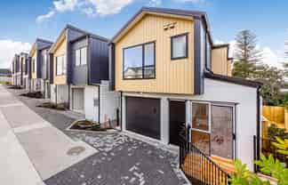 4/78 Cook Street, Howick