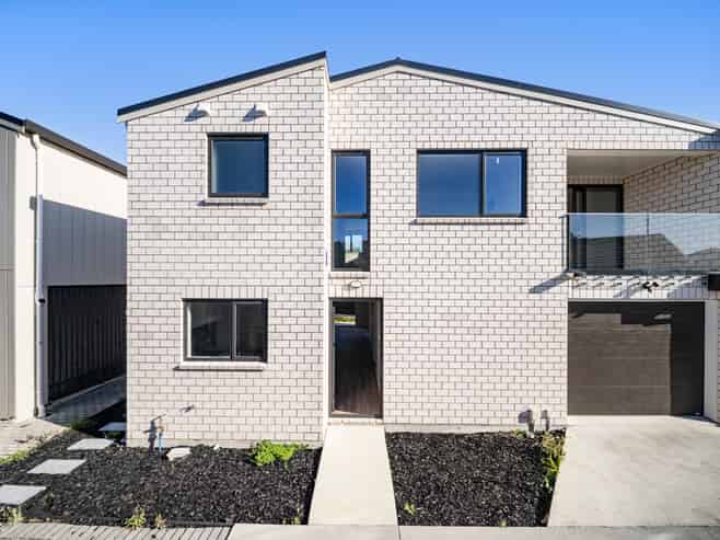 30b Tawa Crescent, Manurewa