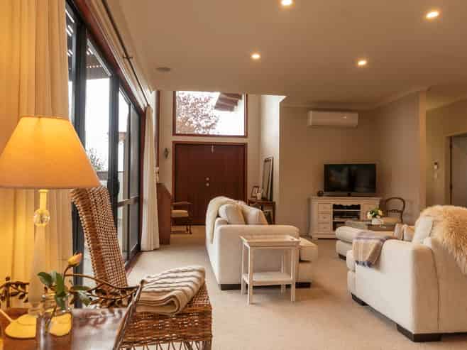 63 Rowesdale Drive, Ohauiti