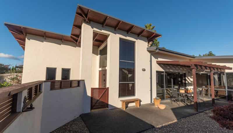 63 Rowesdale Drive, Ohauiti