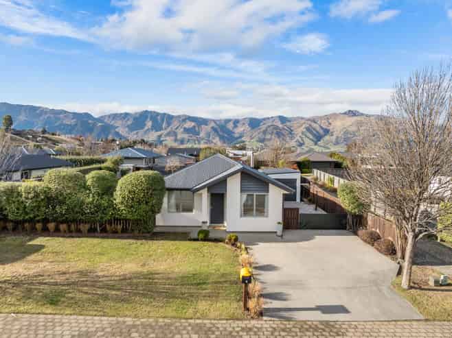 3 Little Maude Drive, Lake Hawea