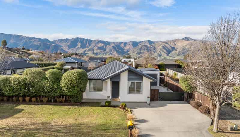 3 Little Maude Drive, Lake Hawea