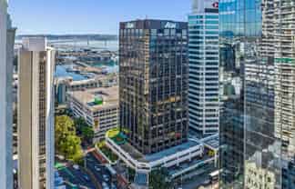 Aon Centre - Modern Fitted Offices