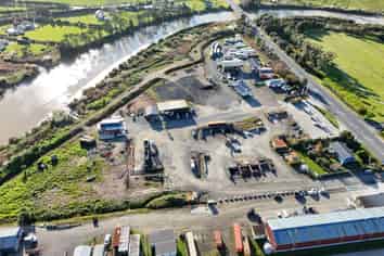 YARD SPACE FOR LEASE – STATE HIGHWAY 16
