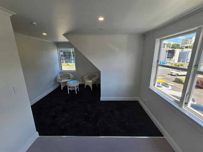 LOFT STYLE OFFICES