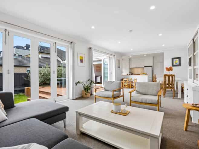 117 Pah Road, Royal Oak