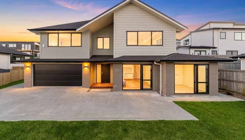 10 Saw Lane, Swanson