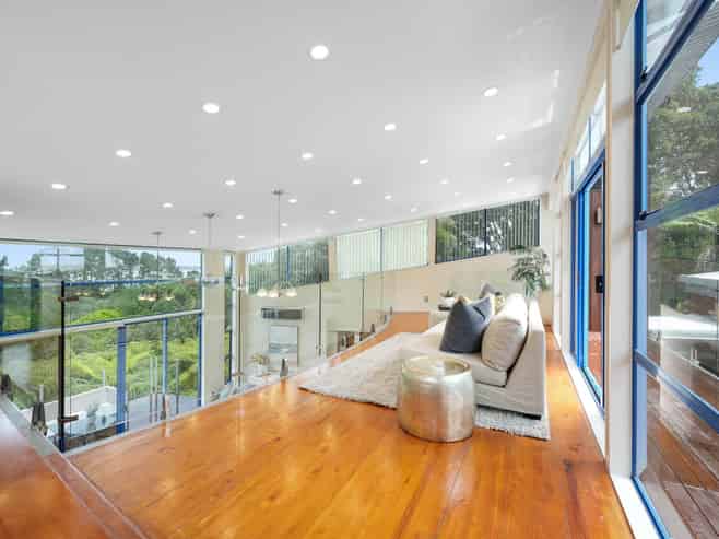 3 Ben James Drive, Hillsborough