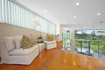 3 Ben James Drive, Hillsborough