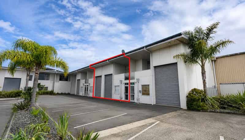 Unit 2/6 Loft Place, Kumeu