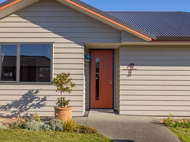 21 Tarata Grove, Masterton