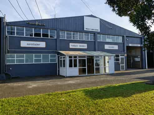 Strategically Positioned in New Lynn