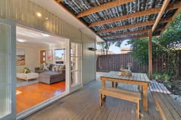 1A Talavera Place, Te Atatu South