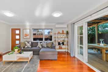 1A Talavera Place, Te Atatu South