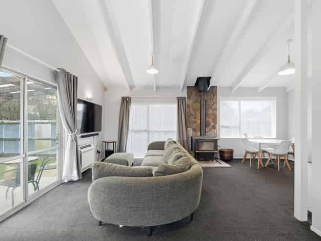 313 Keyes Road, North New Brighton