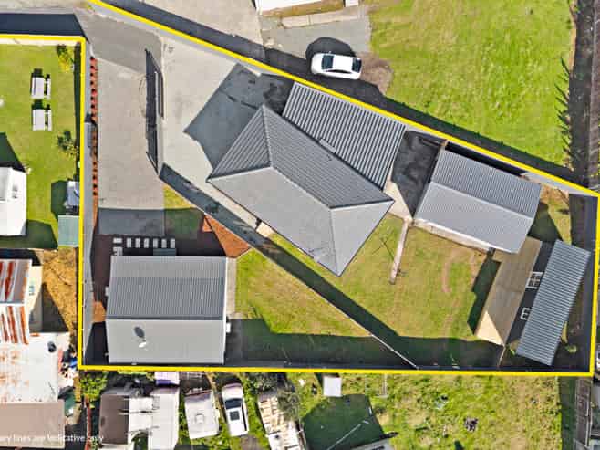 11 Darnell Crescent, Clover Park