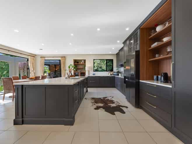 498 Redoubt Road, Flat Bush