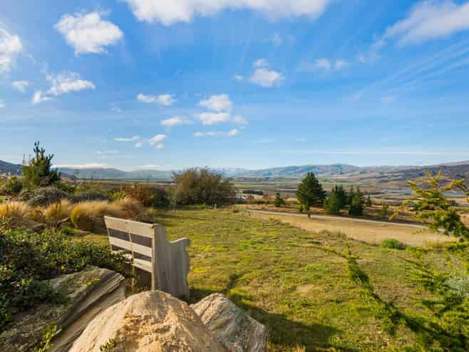 1 Macmillan Lane,  Mount Pisa, Cromwell