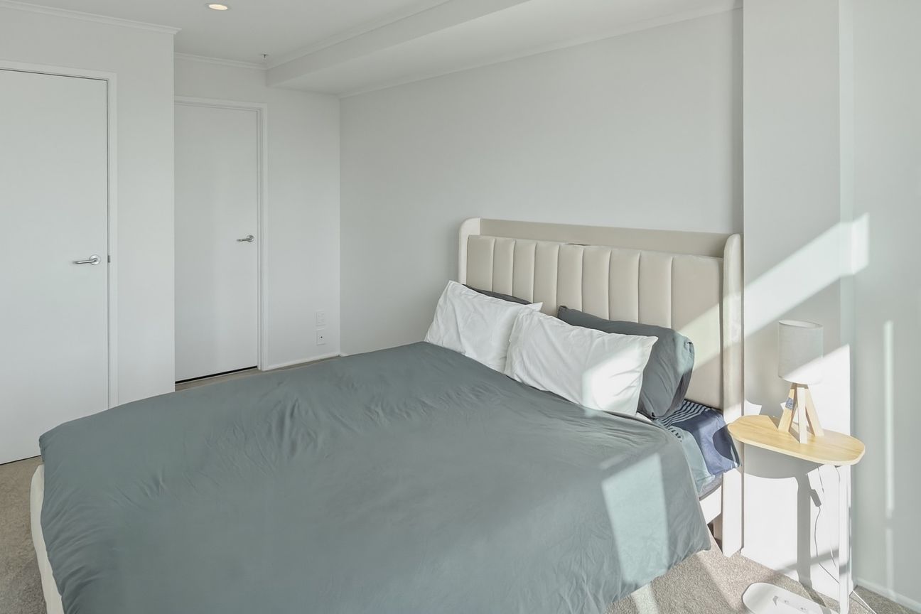 Furnished Apartment with Pool Views & Secure Parking - Widok 6