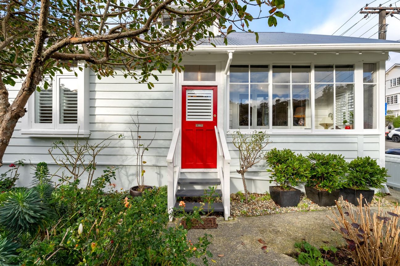 SUNNY AND FLAT - KELBURN CLASSIC! - Vista 3