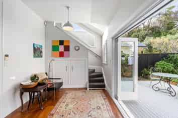 19 Glen Road, Kelburn