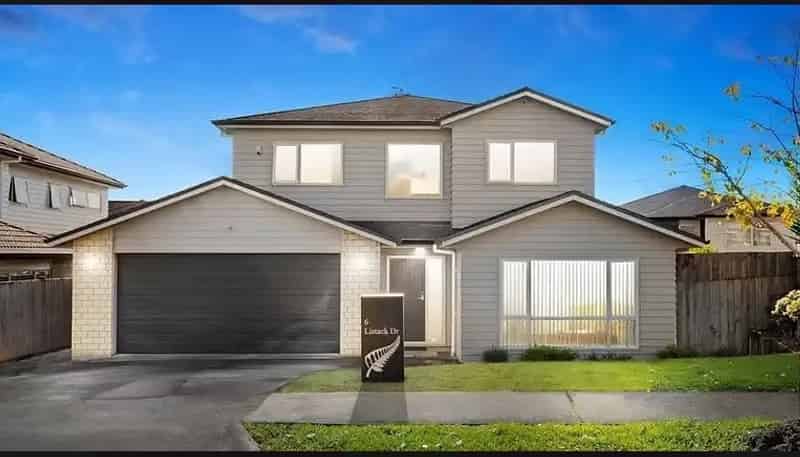 6 Listack Drive, Flat Bush