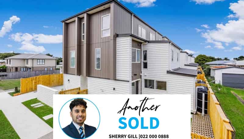 2/36 Halsey Road, Manurewa