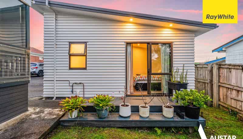 44 Fruitvale Road, New Lynn