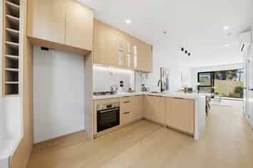 Auckland - Address withheld