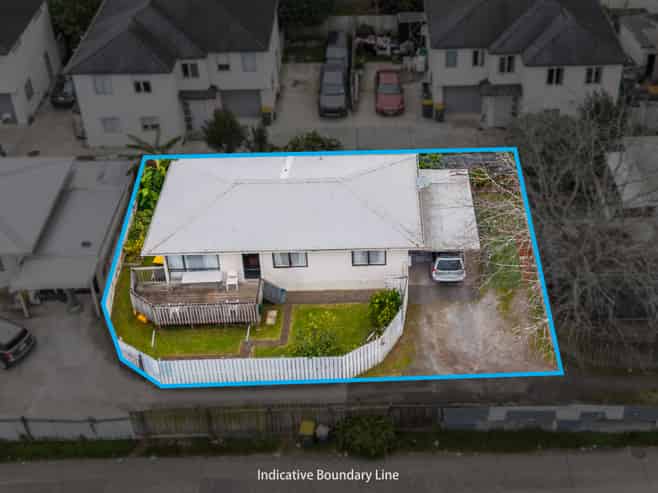 2/187 Buckland Road, Mangere East
