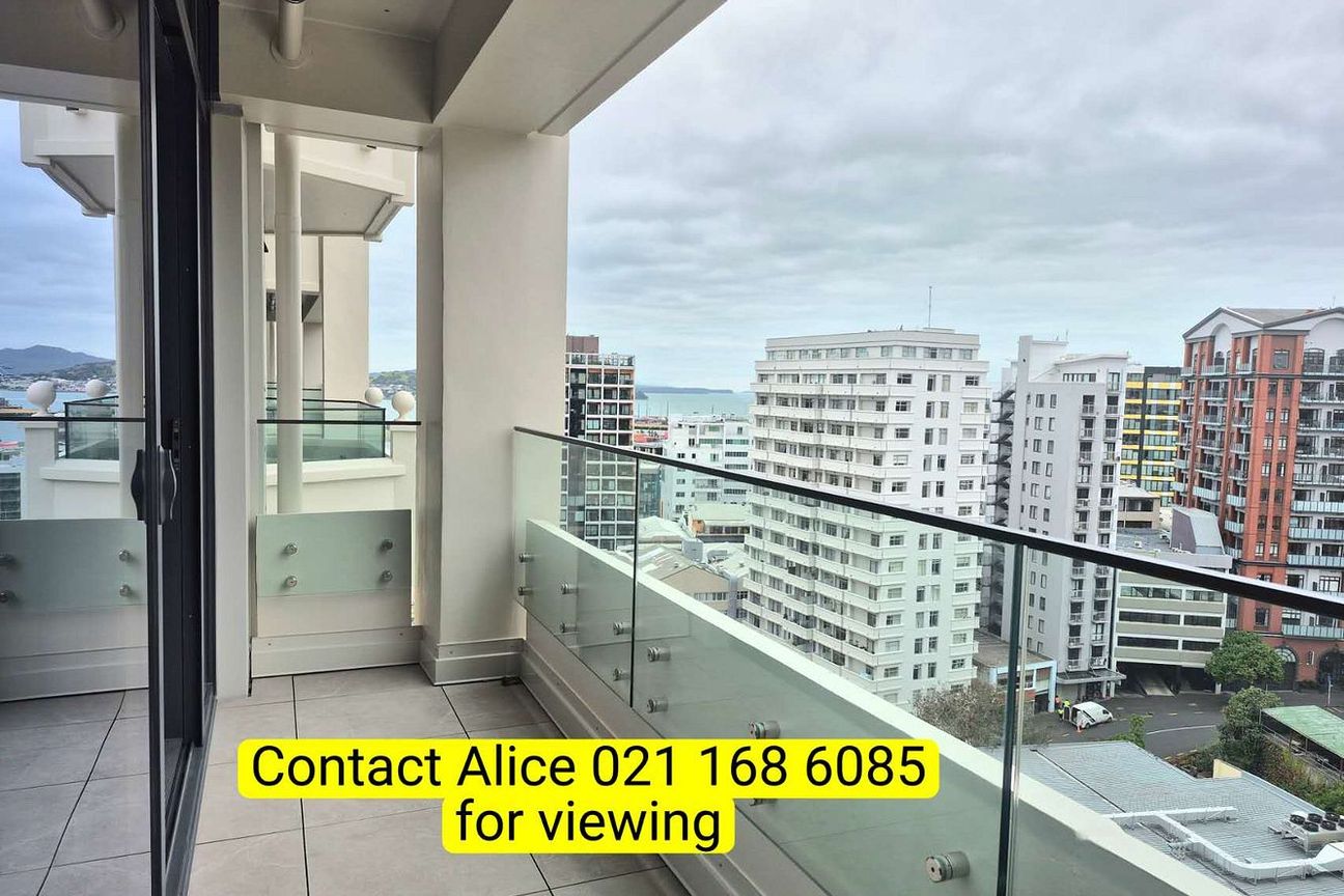 CBD Heritage Apartment with Balcony - Widok 2