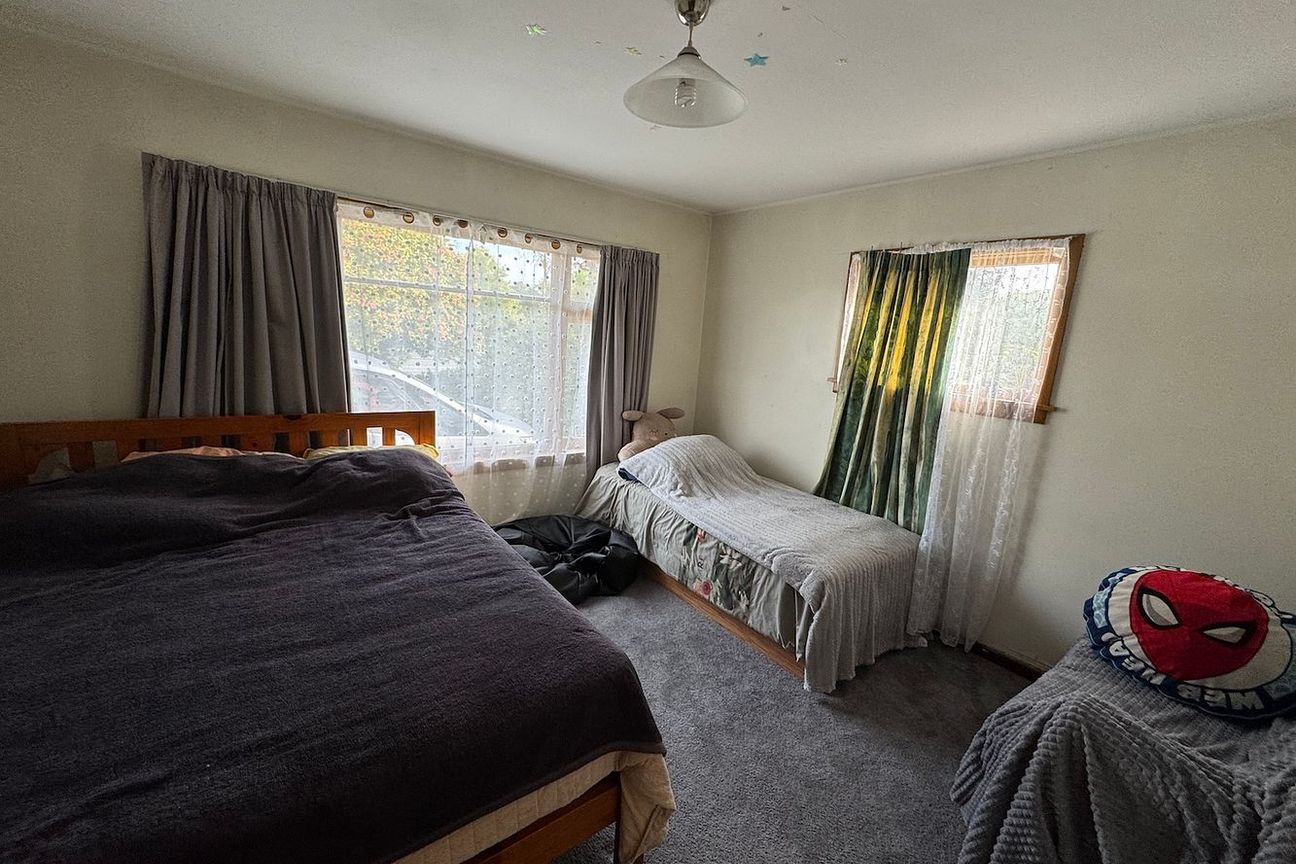 A home with great outdoor space, close to schools - Aanzicht 5