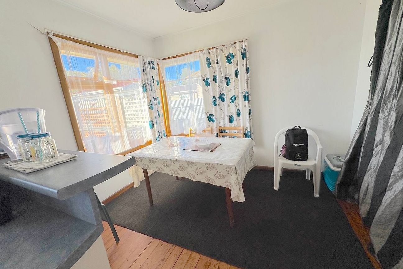 A home with great outdoor space, close to schools - Aanzicht 4