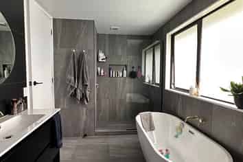57A Kiwi Esplanade, Mangere Bridge