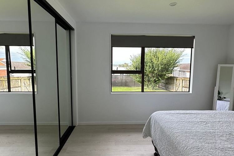 Freshly Renovated Home – Modern, Bright & Move-In - Widok 6