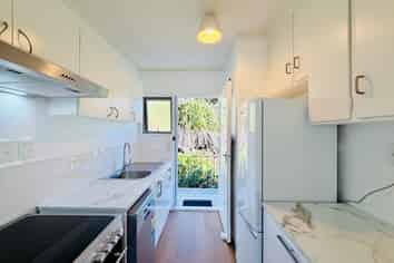 8/35 St Lukes Road, Mount Albert