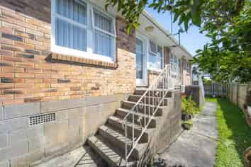 3/182 Carrington Road, Mount Albert