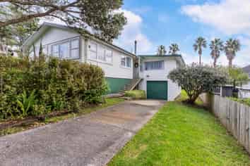 56 Totara Road, Te Atatu Peninsula