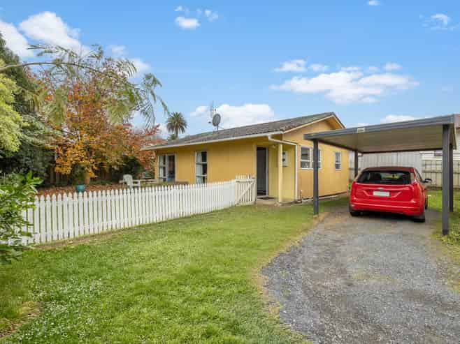 56 Molesworth Place, Mangere