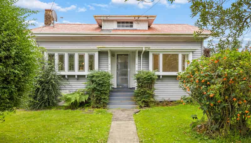 1 Whitworth Road, Mount Eden