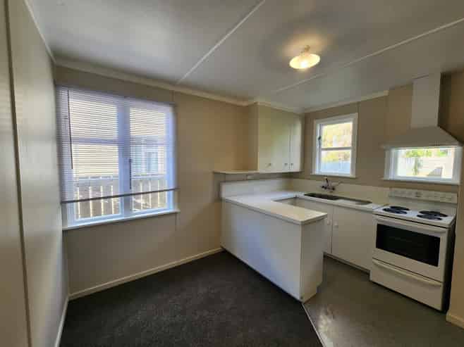 7 Collett Street, Naenae
