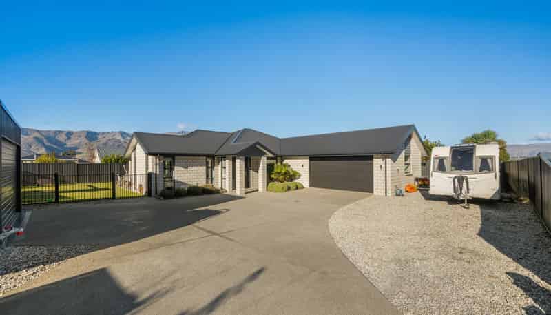 32 Timsfield Drive, Lake Hawea