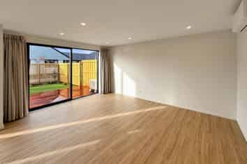 14/58 Bamford St, Woolston