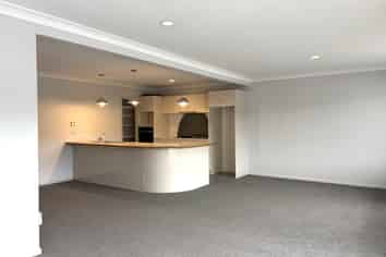 25 Greenway Rise, Gulf Harbour