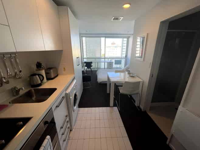 1016/10 Waterloo Quadrant, Auckland Central