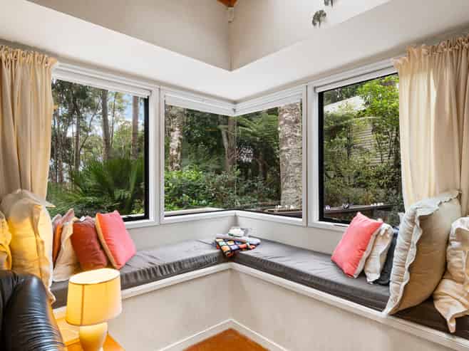 18 Tawini Road, Titirangi